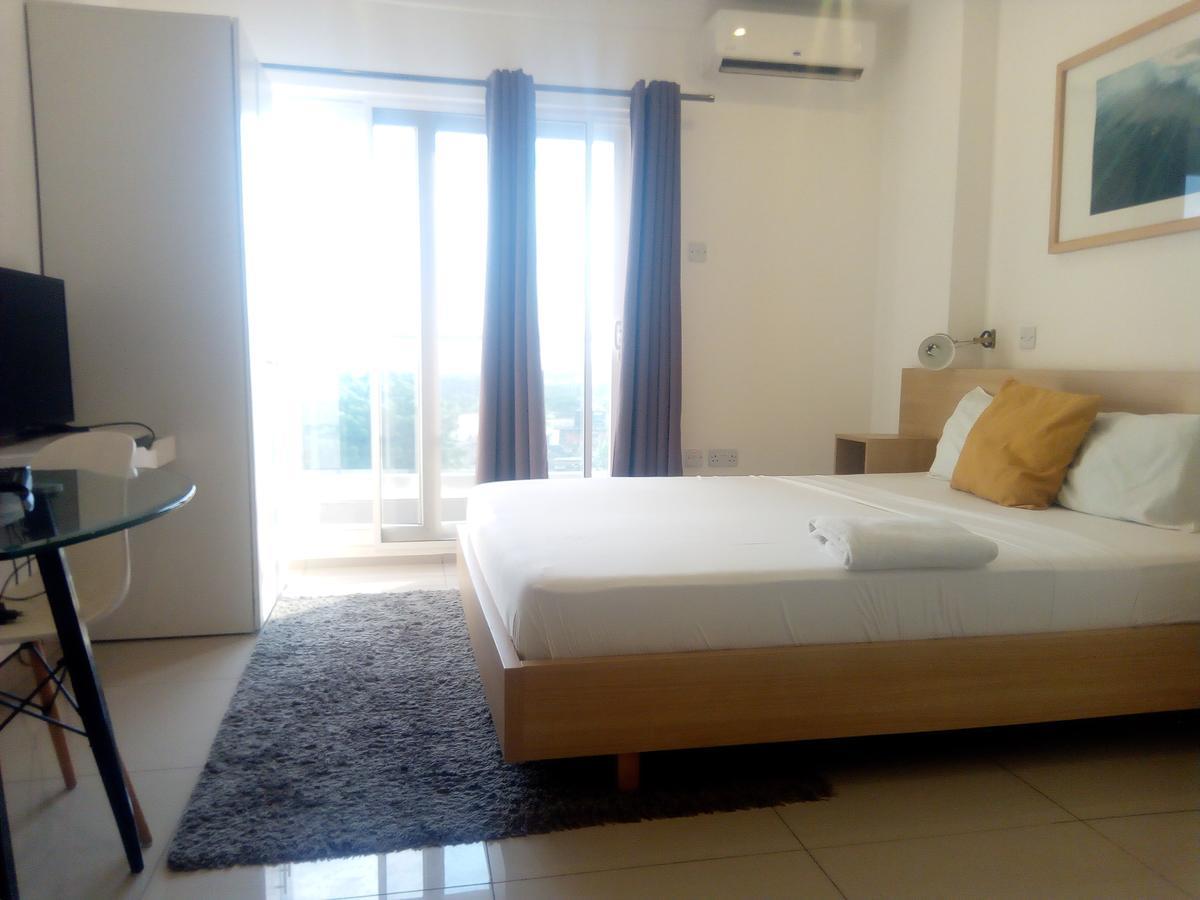 The Gallery Premier Suites Accra Bagian luar foto