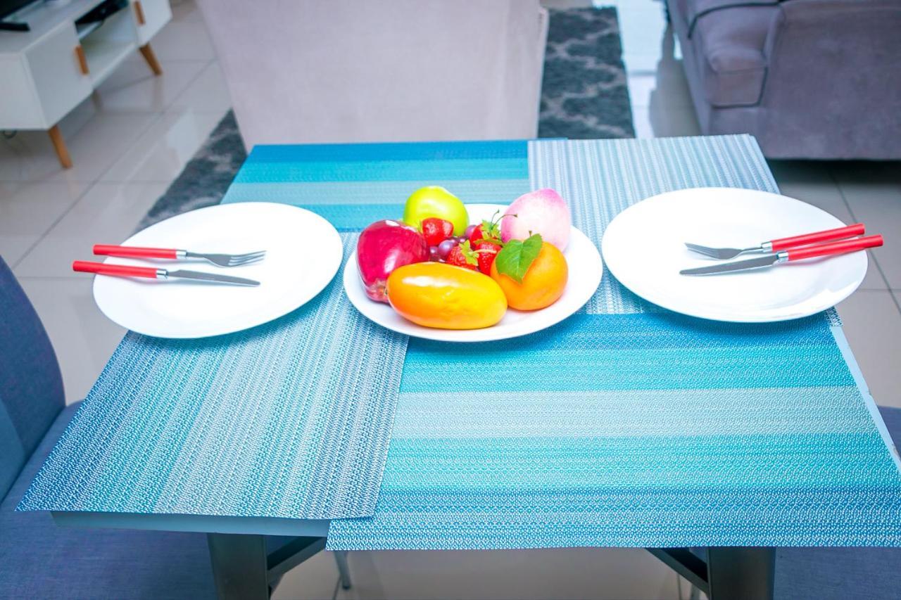 The Gallery Premier Suites Accra Bagian luar foto