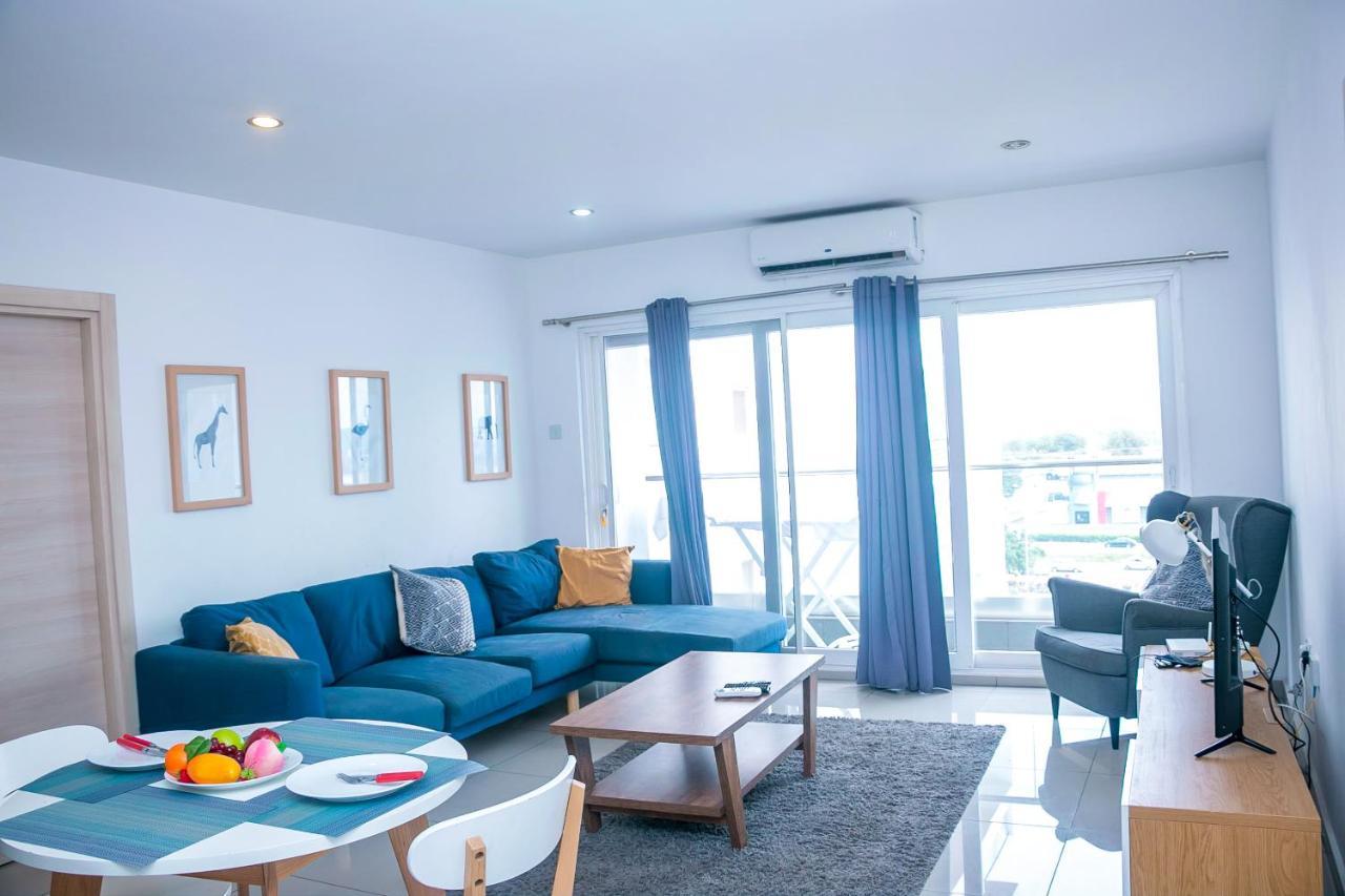 The Gallery Premier Suites Accra Bagian luar foto